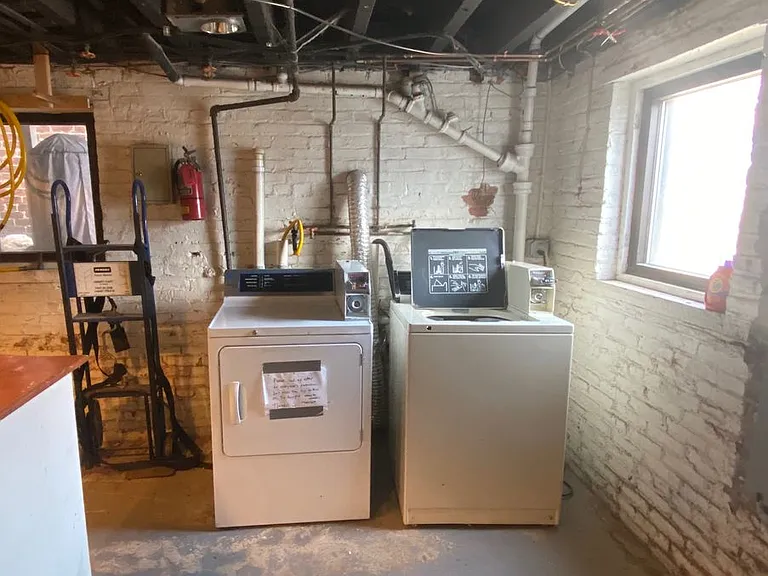 2631 N. Charles St — Photo 11