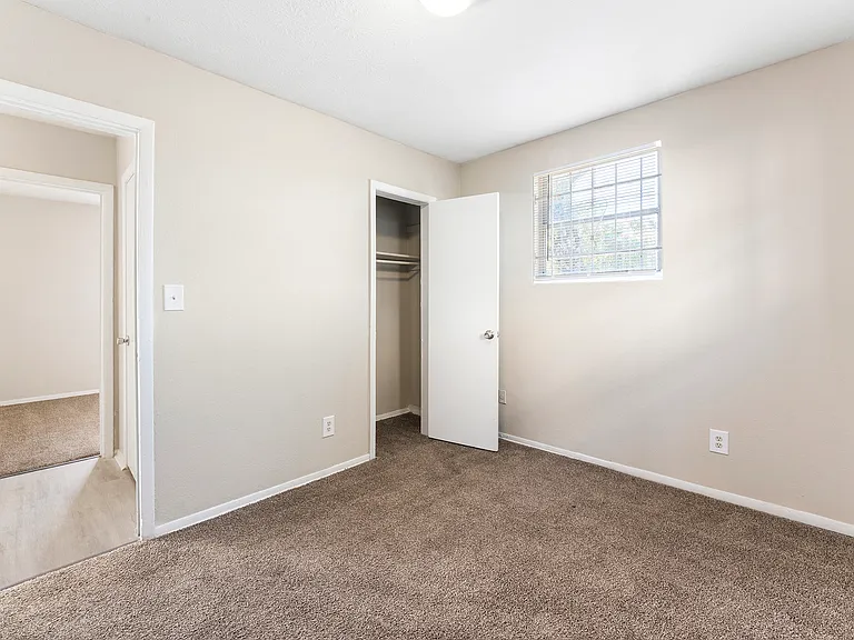 Cypress Landing — Photo 8