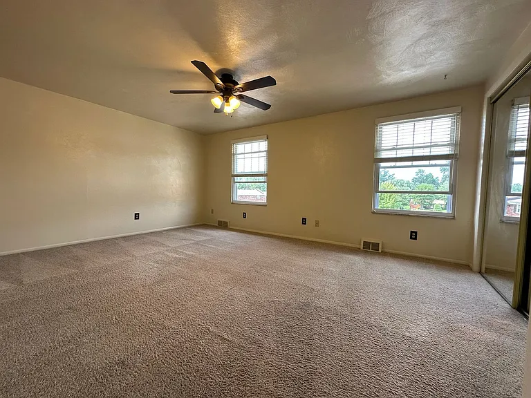 450 Mower Dr #C — Photo 5