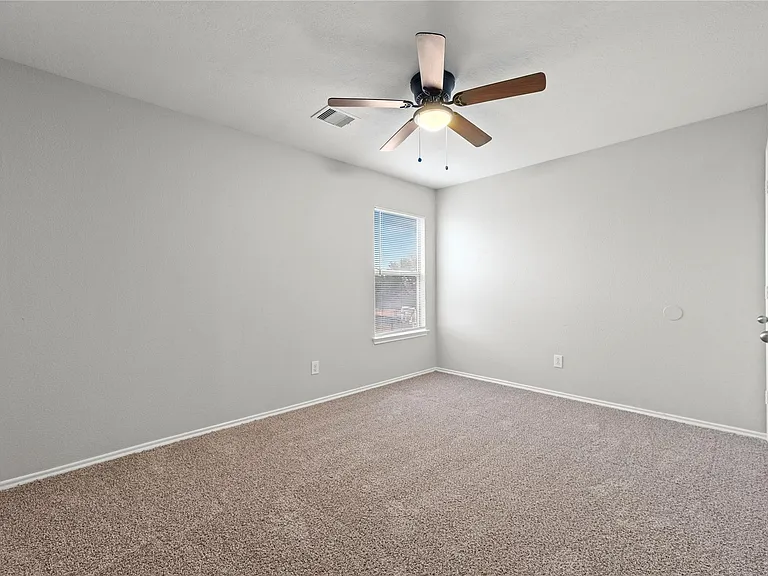 7606 Hillsdale Park Ct — Photo 14