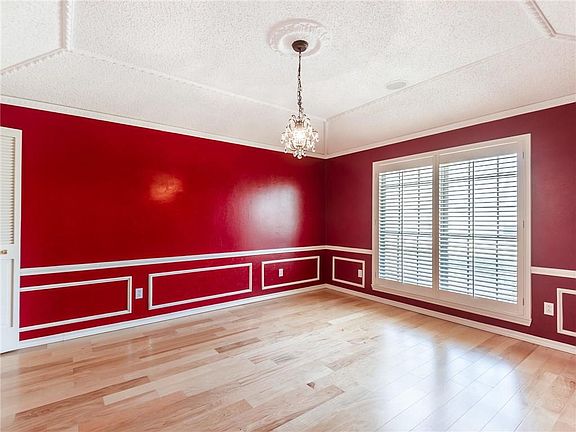 5th image of 1208 Kenshire Ln