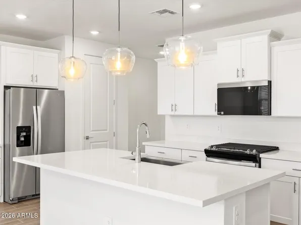 4426 W HUNTER Trail, San Tan Valley, AZ 85144