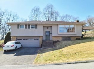 106 Knollwood Dr, Rural Valley, PA 16249
