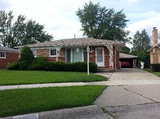 25740 Beech Ct, Redford, MI 48239