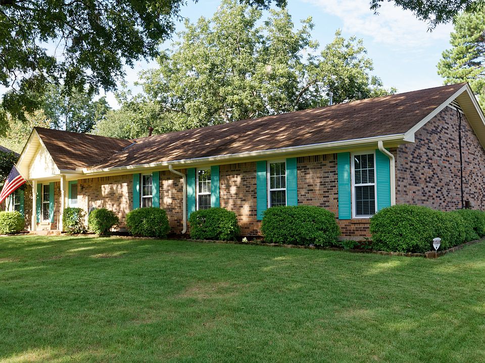 1st image of 237 Eastwood Dr
