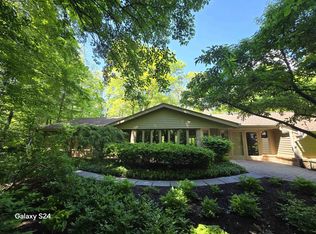 5648 Bellingham Rd, Rockford, IL 61107