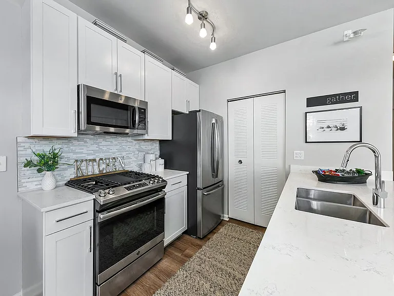 HighPoint Community Apartments — Photo 12