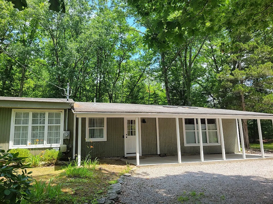 475 Hill Rd