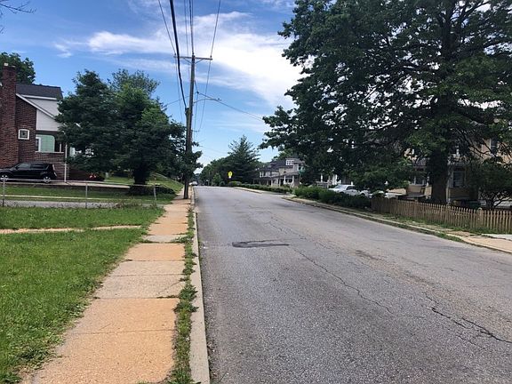 5th image of 3200 Hamilton Ave
