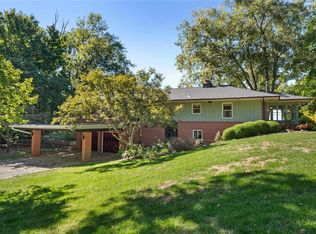 37 Signal Point, Belleville, IL 62223