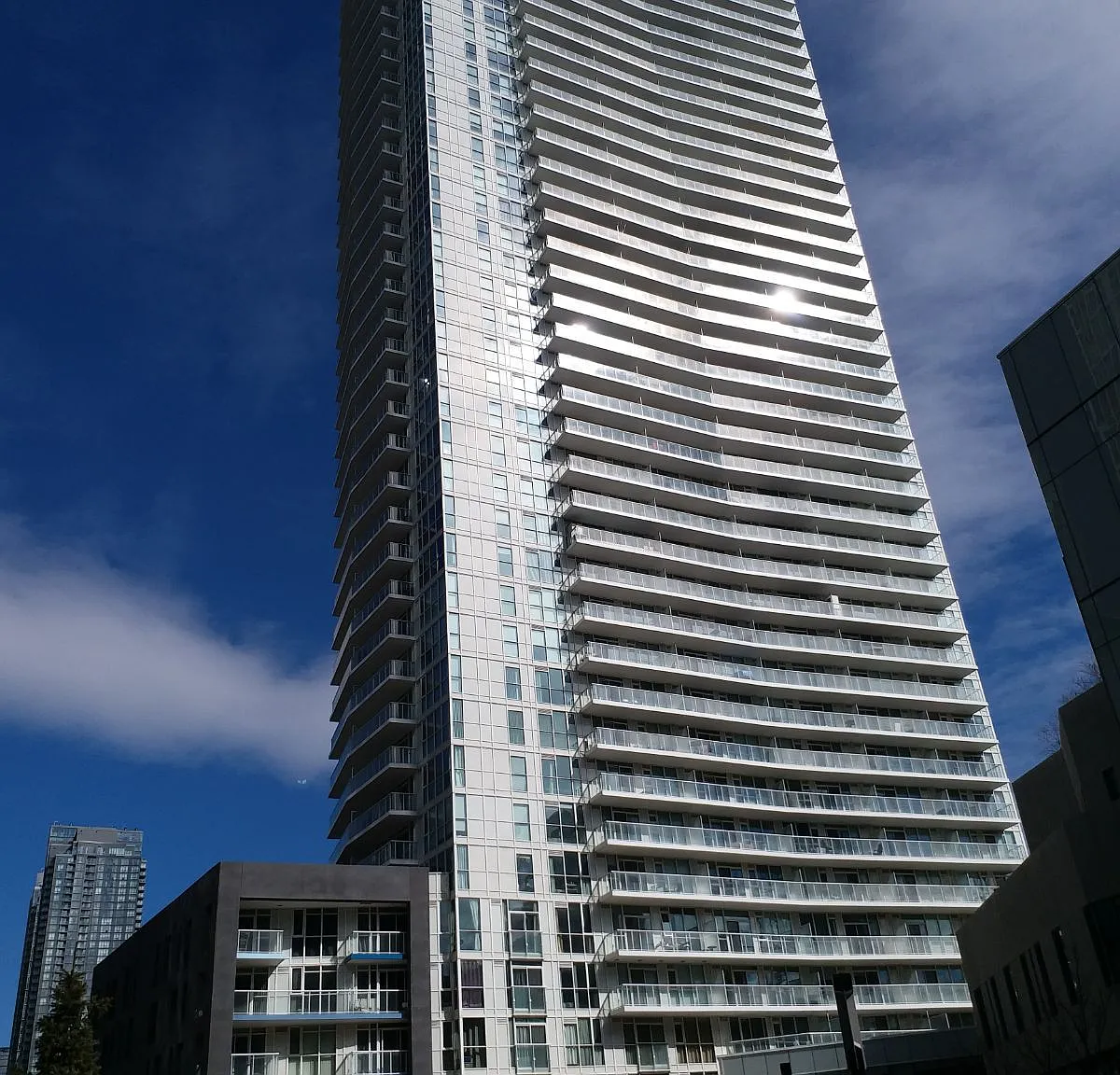 2 bed, $2,480 — Photo 1