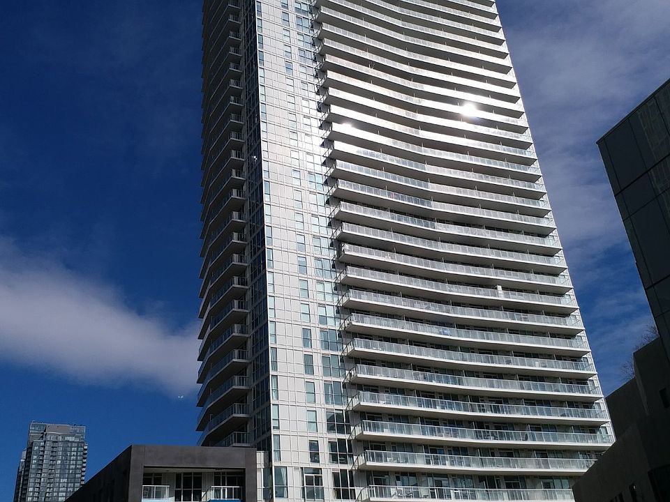 1st image of 75 Queens Wharf Rd #301