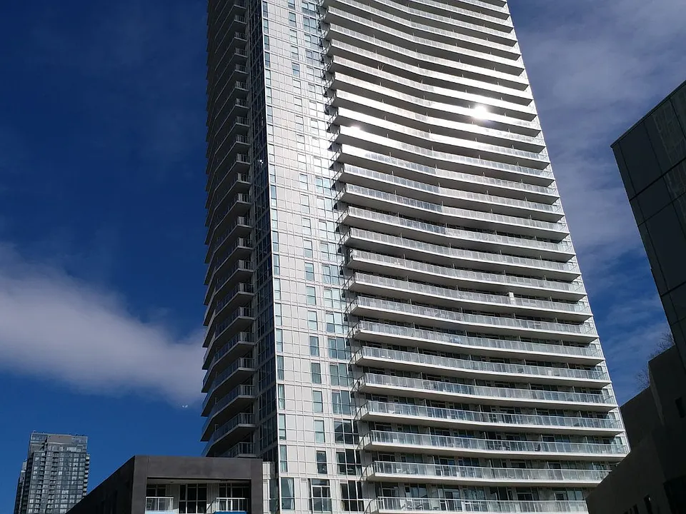 75 Queens Wharf Rd #301