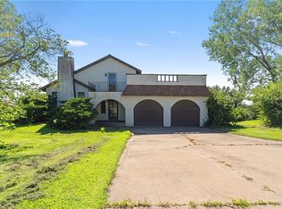 4445 NW 52nd Ter, Topeka, KS 66618