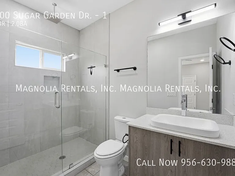 900 Sugar Garden Ave #1 — Photo 9