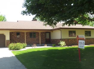 901 7th Ave SE, Pipestone, MN 56164