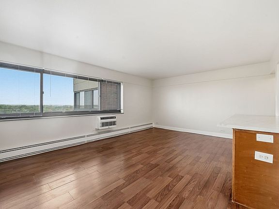 5th image of 7337 S South Shore Dr APT 1030
