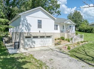 2643 Cloverdale Dr, Cookeville, TN 38506
