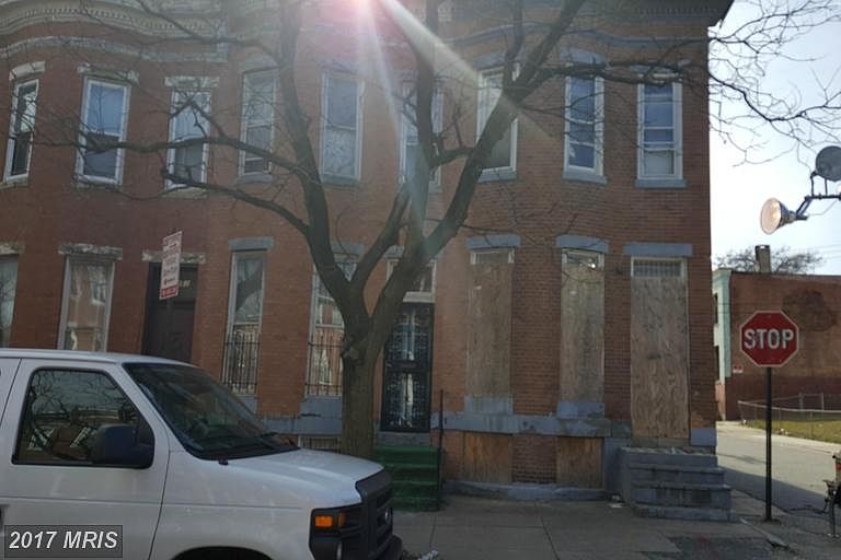 2nd image of 2456 Woodbrook Ave