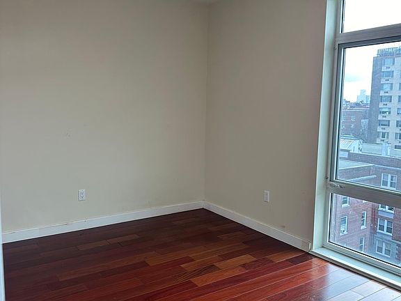 4th image of 14238 37th Ave