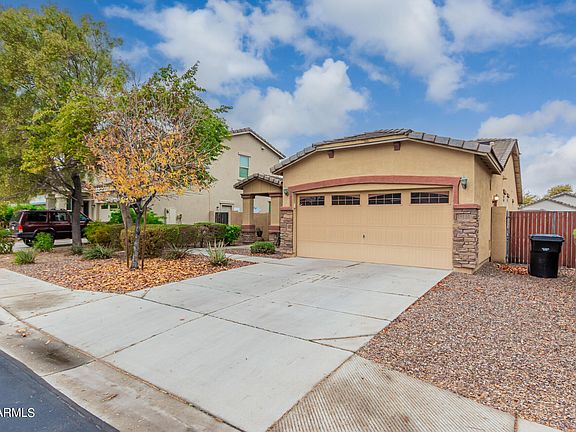 4th image of 18110 W DESERT Lane