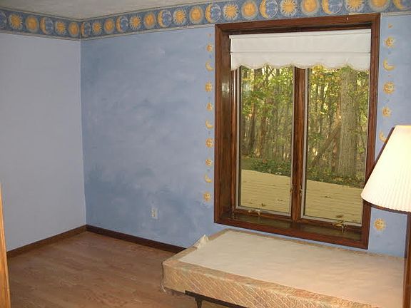 bedroom2