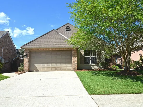 237 Lourdes Ln, Covington, LA 70435