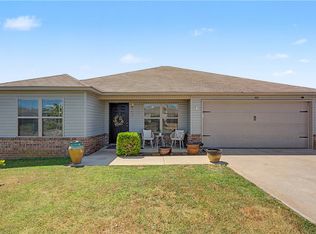 801 NW 69th Ave, Bentonville, AR 72713