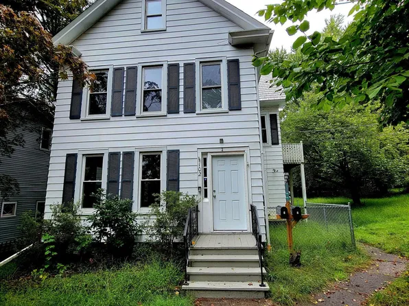 102 E Brown St, East Stroudsburg, PA 18301