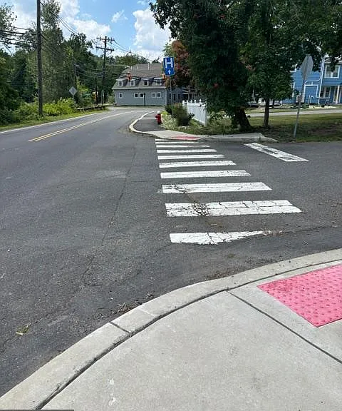 181 Cranbury Rd — Photo 36