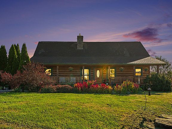 2nd image of 979 Hamilton Rd
