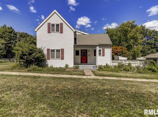 405 W Madison St, Athens, IL 62613