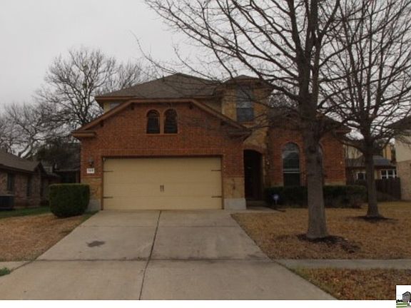 3rd image of 5405 English Oak Dr