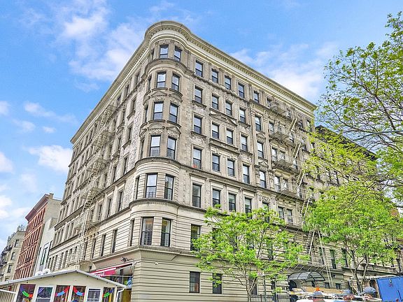 3rd image of 100 W 119th St APT 3A