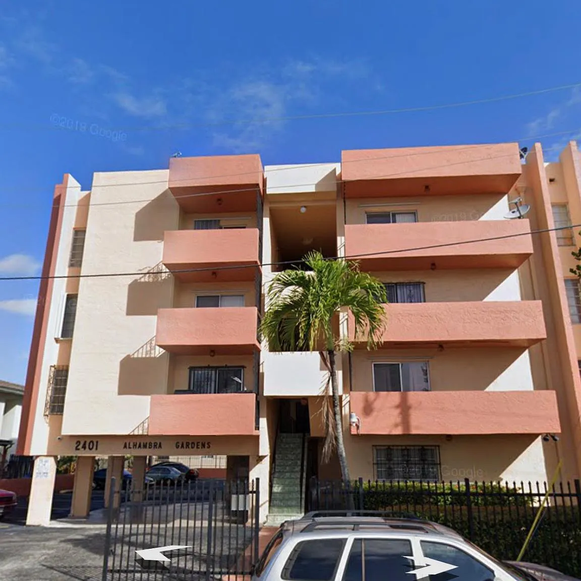 2401 SW 10th St — Photo 1