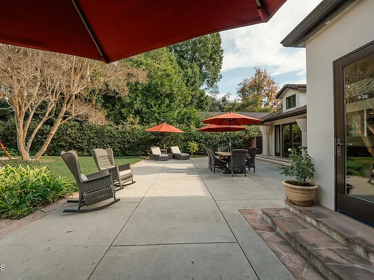 1410 Hillcrest Ave — Photo 37