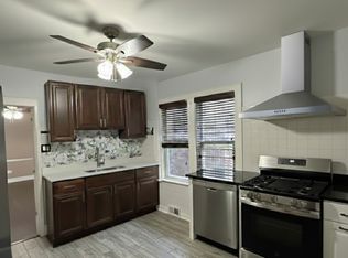 5722 N Richmond St #1, Chicago, IL 60659