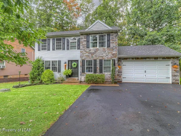 240 Shingle Mill Dr, Drums, PA 18222