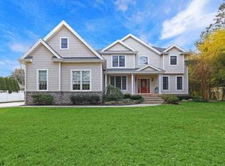 9 E Edgewood Ave, Linwood, NJ 08221