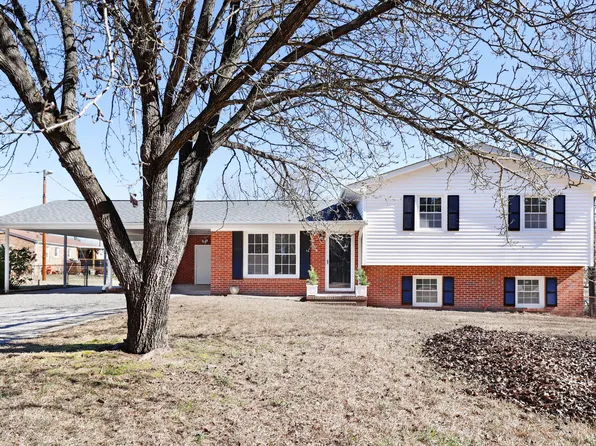 232 Debra Dr, Durham, NC 27704
