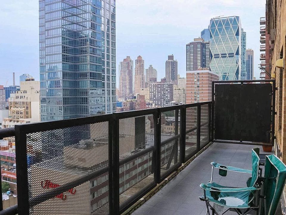 1st image of 254 W 51st St APT 16G