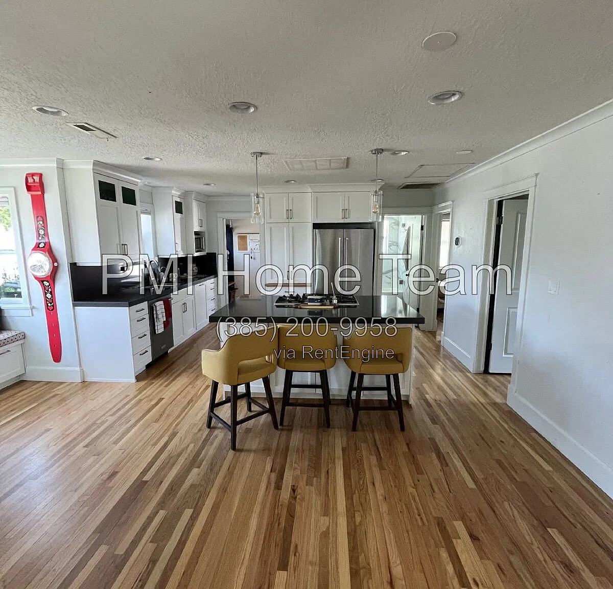 4 bed, 2.0 bath, 2200 sqft, $2,750 — Photo 3