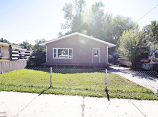 430 Pine St, Newcastle, WY 82701