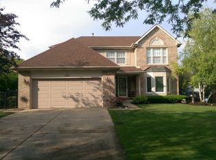 339 Woodside Dr, Bloomingdale, IL 60108
