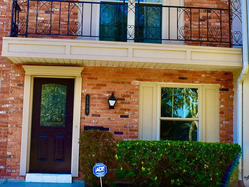 1st image of 1509 Ramada Dr #1509