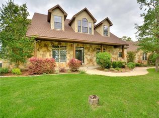 197 Colovista Dr, Bastrop, TX 78602