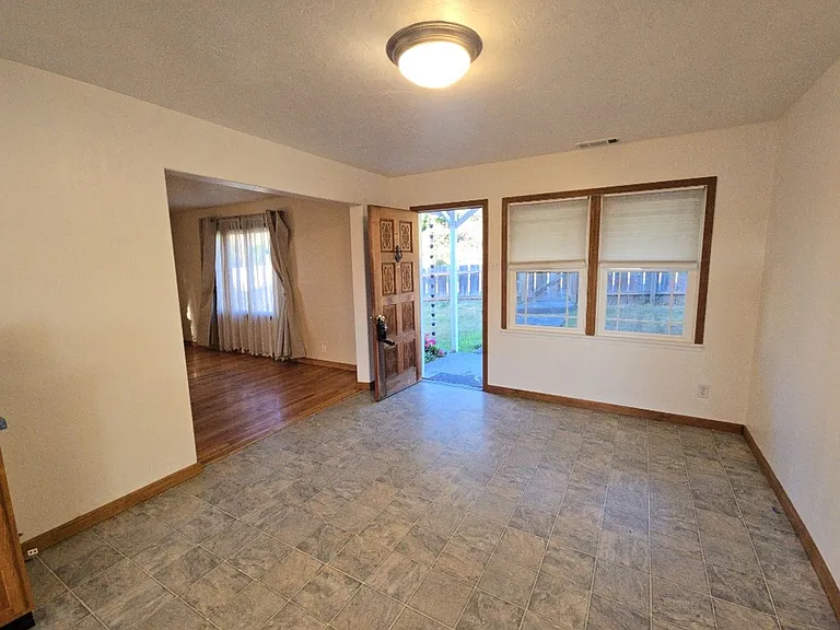 1316 Rohnerville Rd — Photo 29