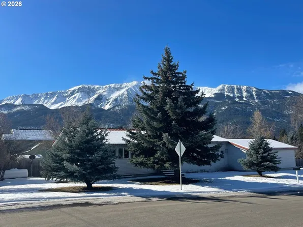 100 W 10th St, Joseph, OR 97846