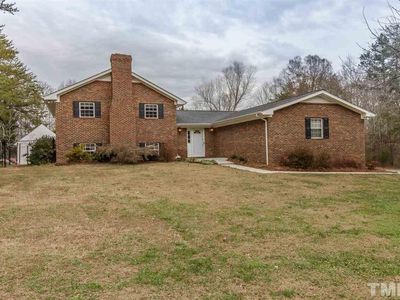 1505 Garden Cir, Burlington, NC, 27217