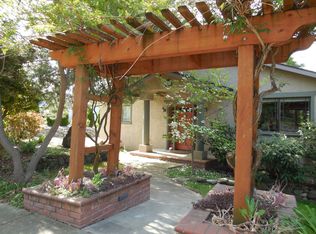 3014 Lone Pine Rd, Medford, OR 97504